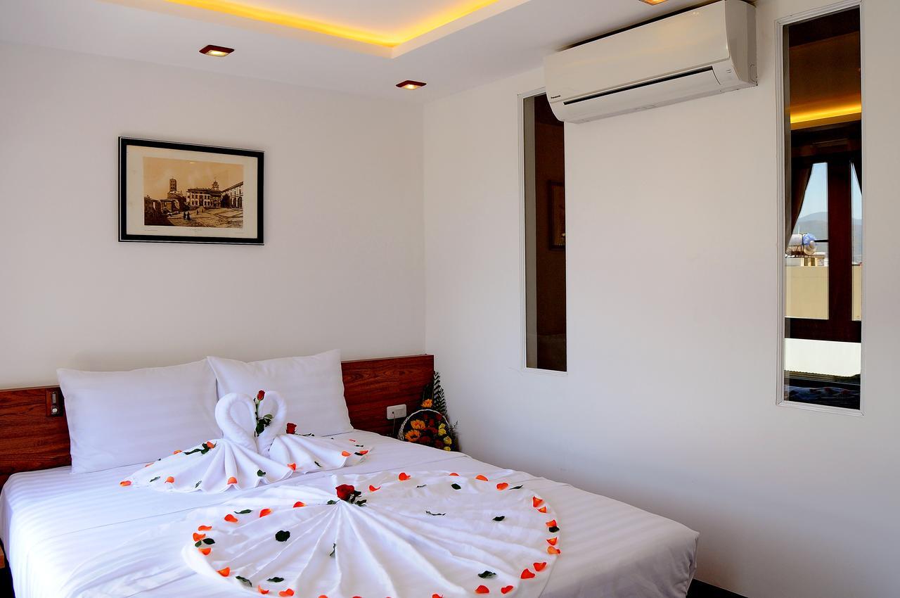 Stelle Hotel Nha Trang Luaran gambar