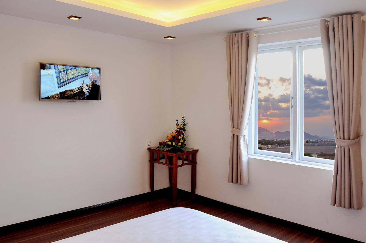 Stelle Hotel Nha Trang Luaran gambar